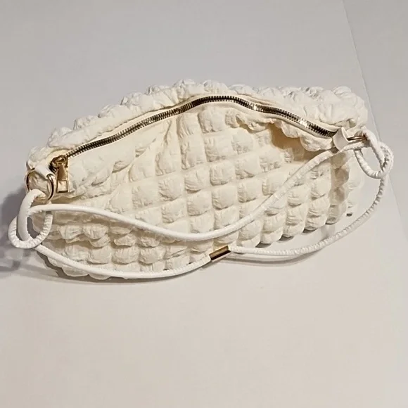 Nwot Off-white Cloth Bag - Picture 8 of 11